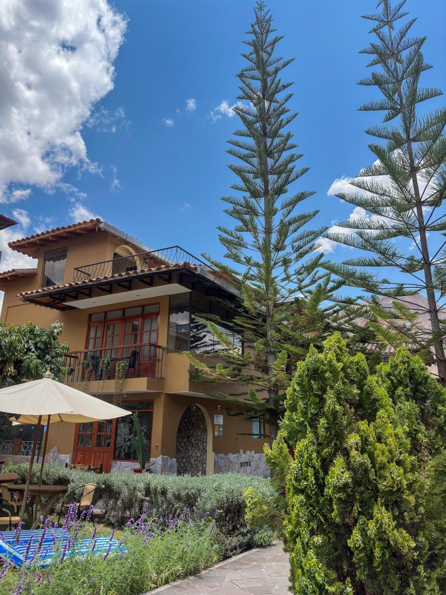 Hotel Mabey Urubamba Esterno foto