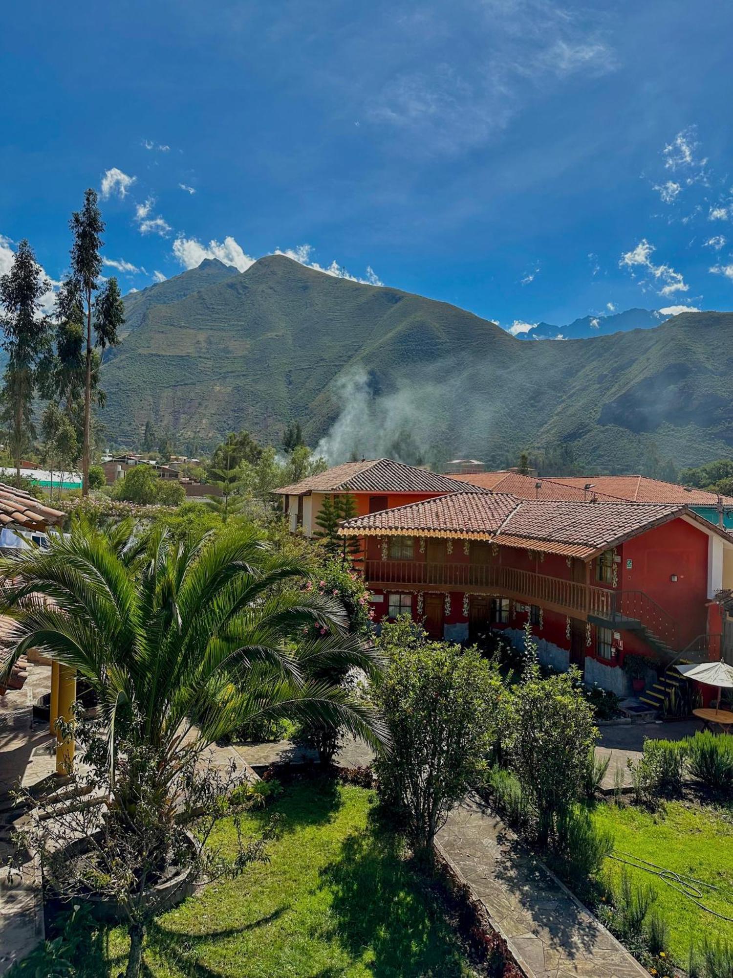 Hotel Mabey Urubamba Esterno foto