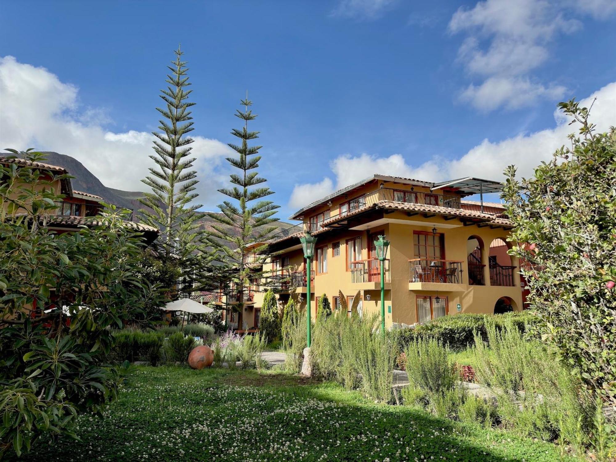 Hotel Mabey Urubamba Esterno foto